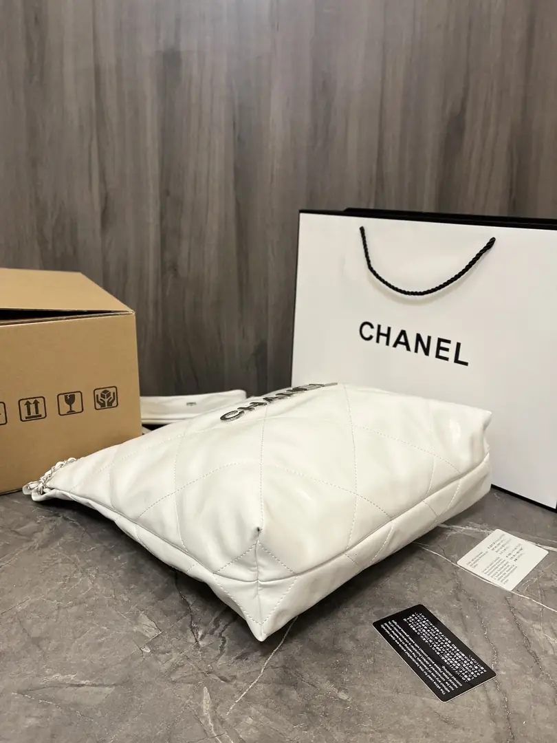 Kng1355  Chanel  360🤴🏾 50$ gallery