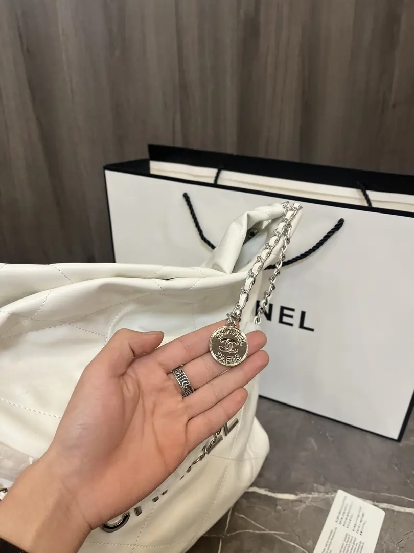 Kng1355  Chanel  360🤴🏾 50$ gallery