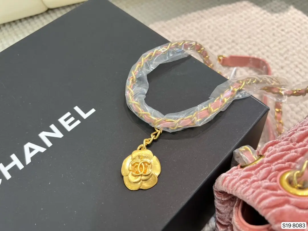 Kng1360   CHANEL 5A+BOX 400🤴🏾 55$ gallery
