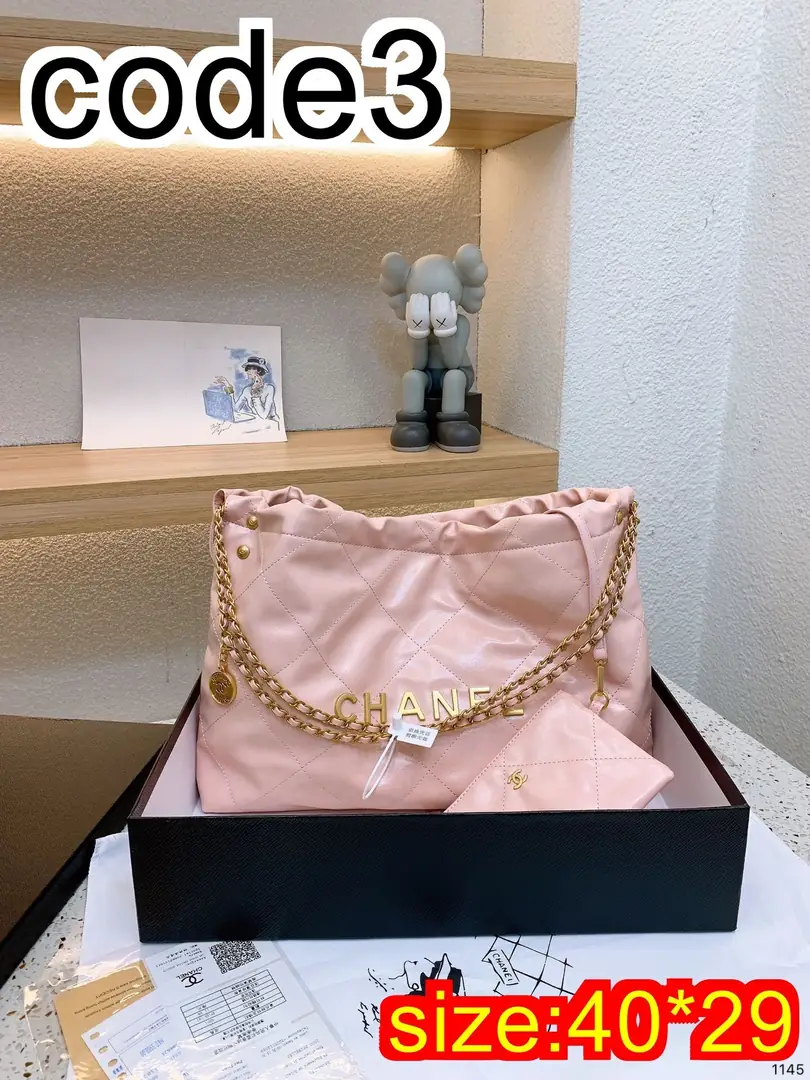 Kng1361   CHANEL  400🤴🏾 54.99$ gallery