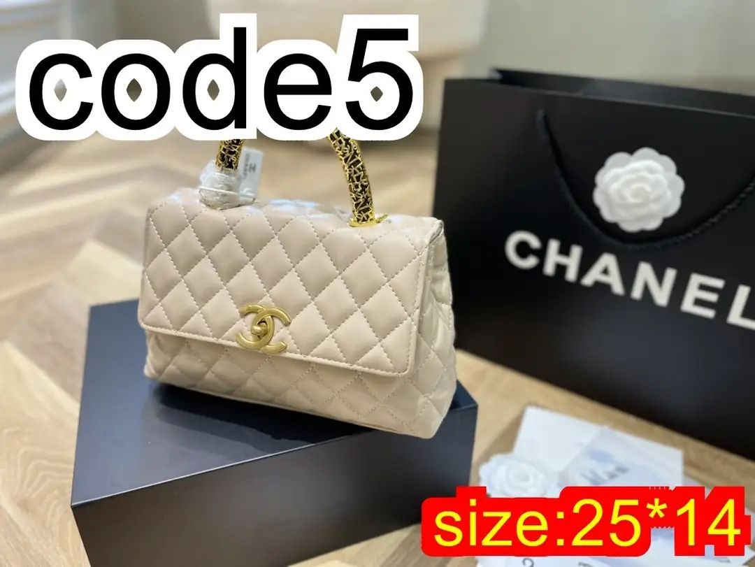 Kng1362   CHANEL TOP BOX   360🤴🏾 49.99$ gallery