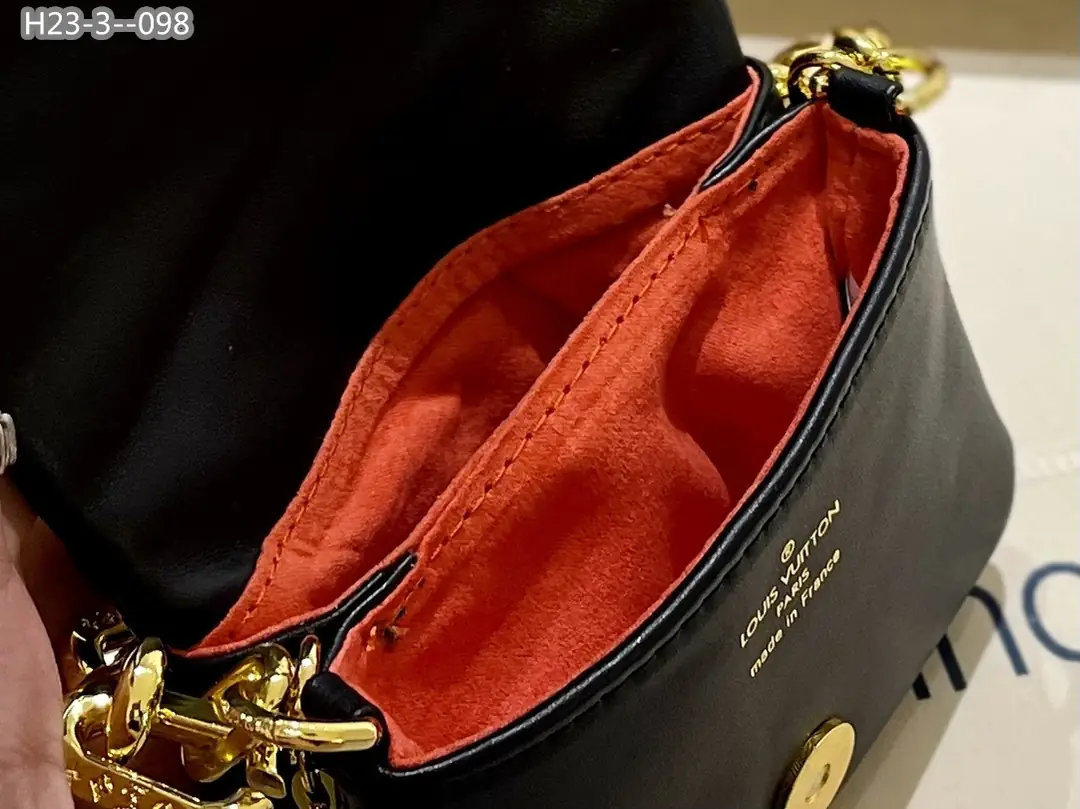 Kng1364  LV BOX 5A+  310🤴🏾 44$ gallery