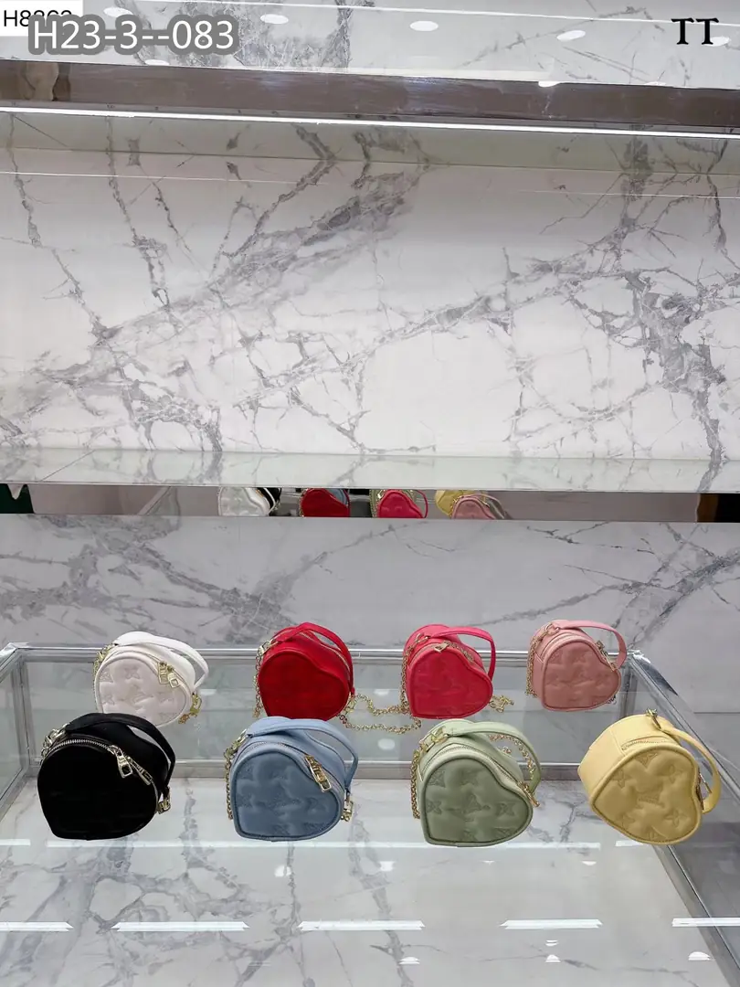 Kng1366  LV  275🤴🏾 40$ gallery