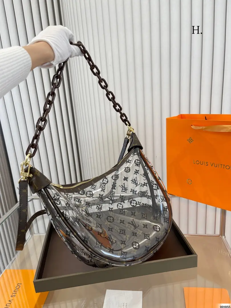 Kng1377  LV  TOP BOX 330🤴🏾 45$ gallery