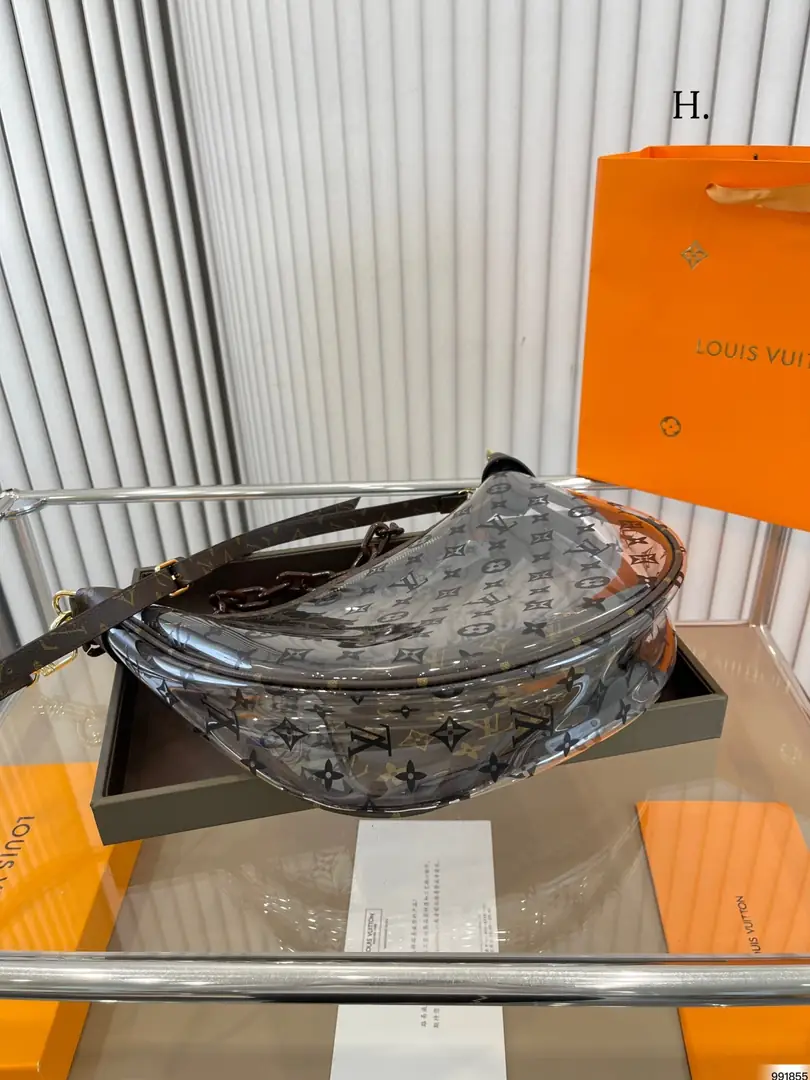 Kng1377  LV  TOP BOX 330🤴🏾 45$ gallery