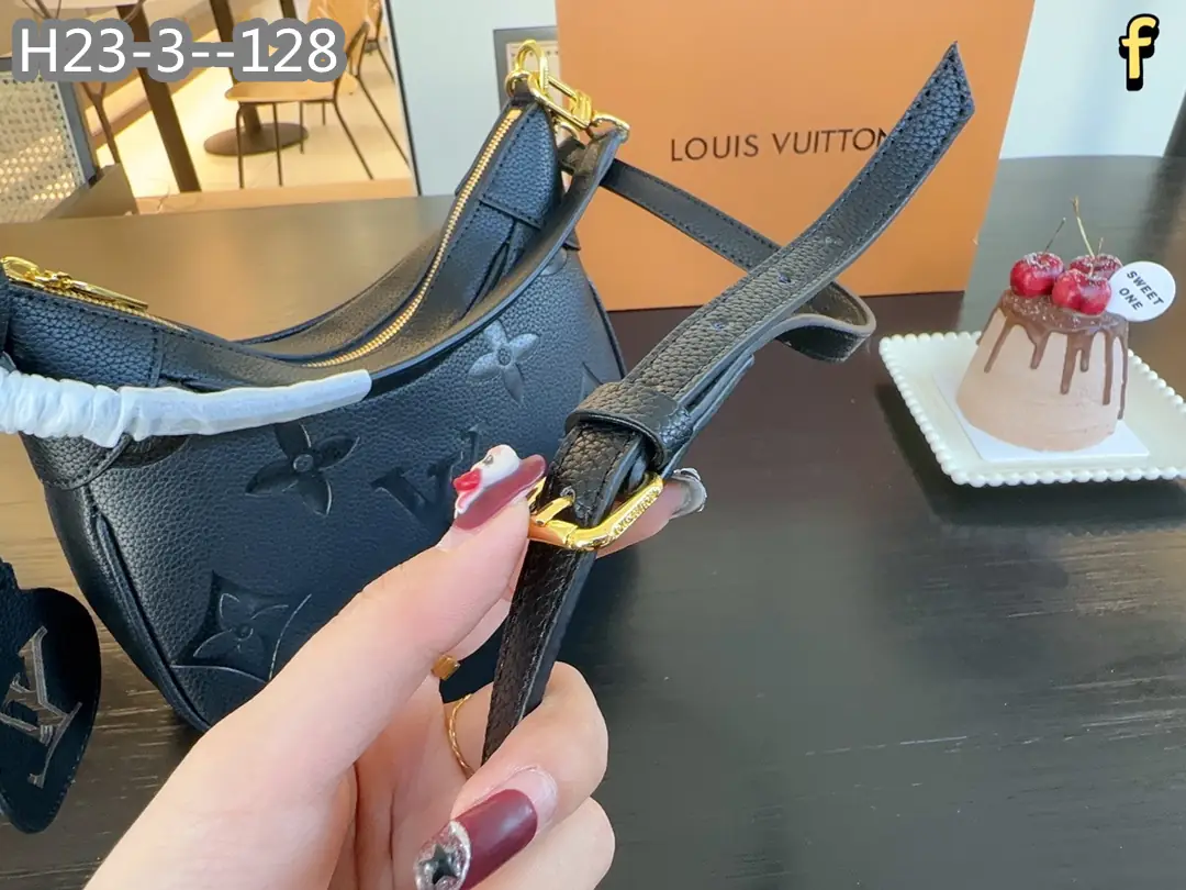 Kng1383  LV  TOP 5A 1:1   350  48$ gallery