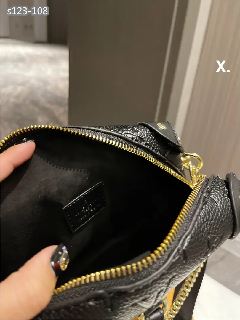 Kng1389  LV 4A+Material: leather 360🤴🏾 50$ gallery