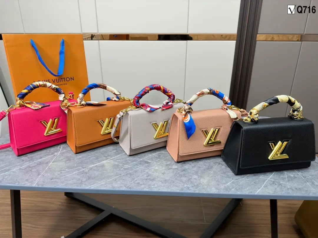 Kng1396   LV TOP 5A 360🤴🏾 50$ gallery