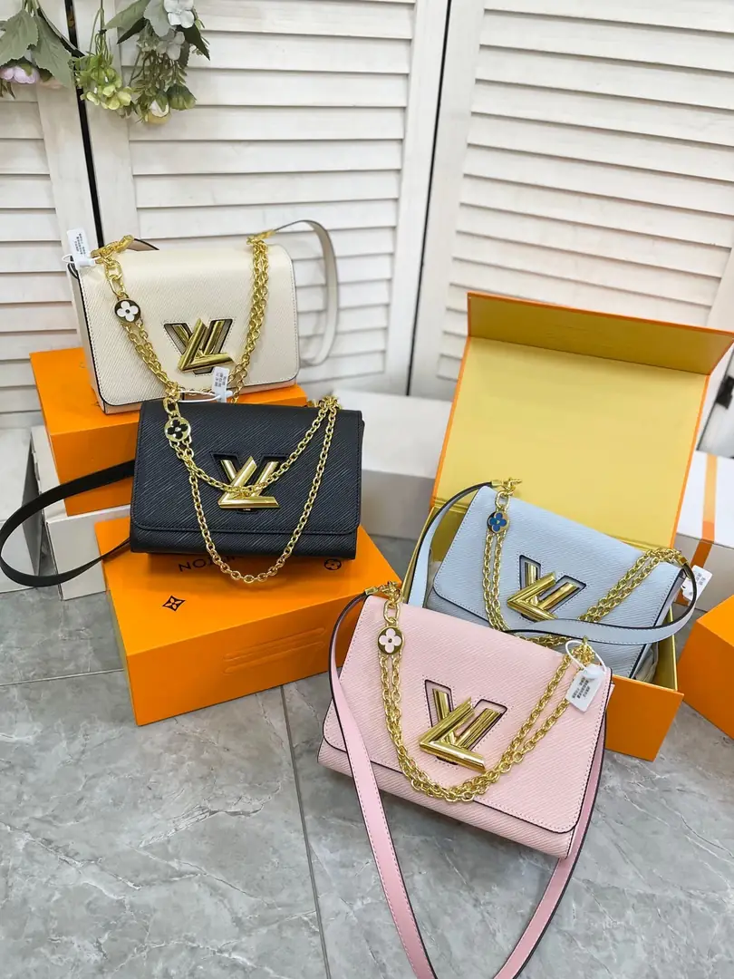 Kng1399   LV TOP TOP TOP 5A 365🤴🏾 50$ gallery