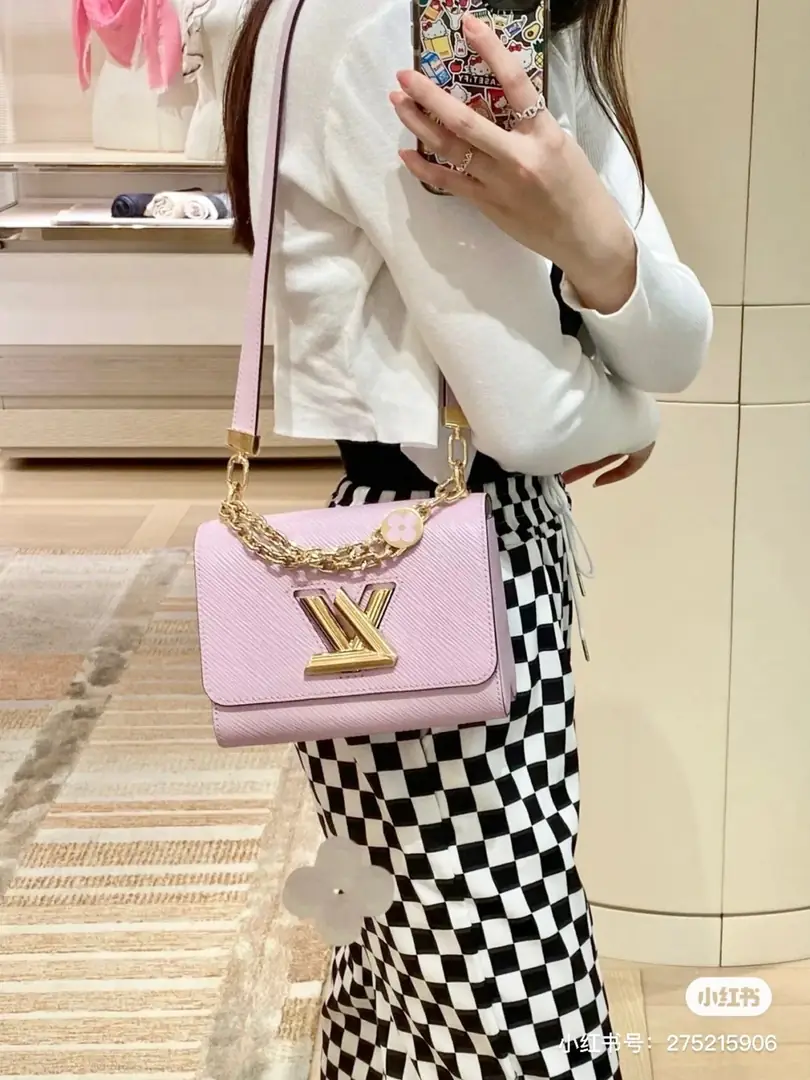 Kng1399   LV TOP TOP TOP 5A 365🤴🏾 50$ gallery