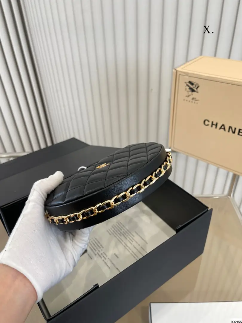 Kng1405    Chanel  350 48$ gallery