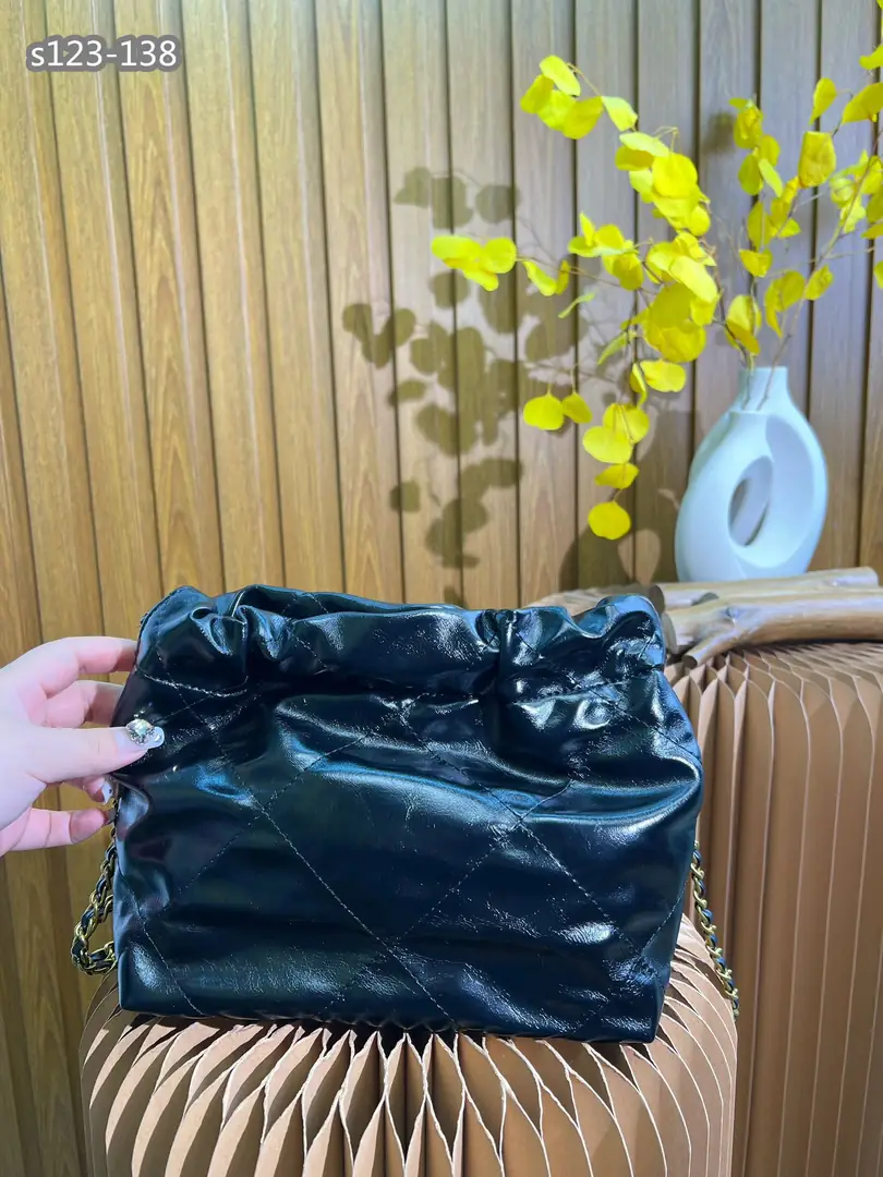 Kng1408   Chanel 5A 355🤴🏾  49$ gallery