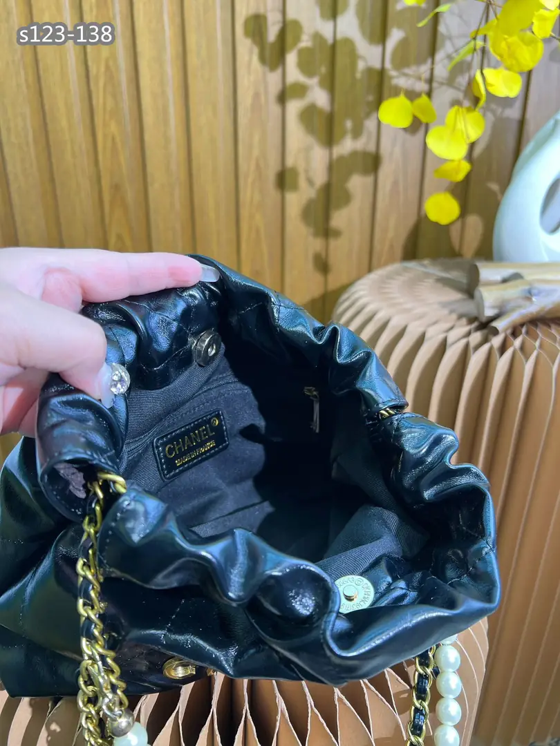 Kng1408   Chanel 5A 355🤴🏾  49$ gallery