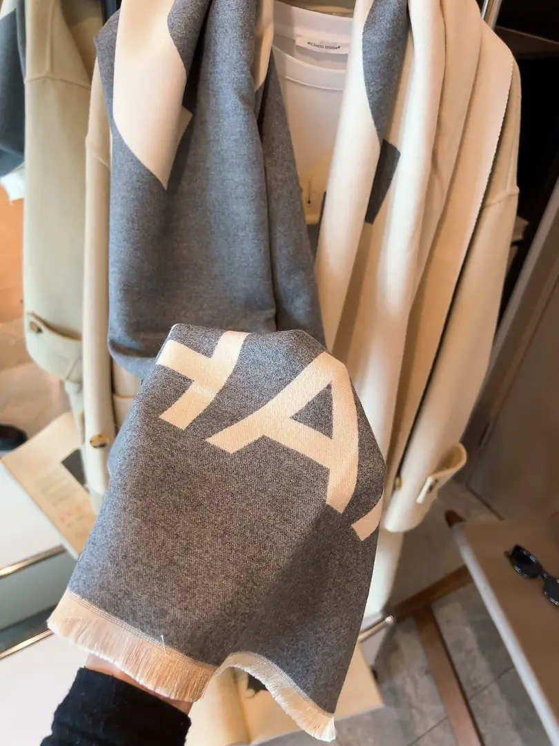 Kng2503 Chanel 160🤴🏾 21$ gallery