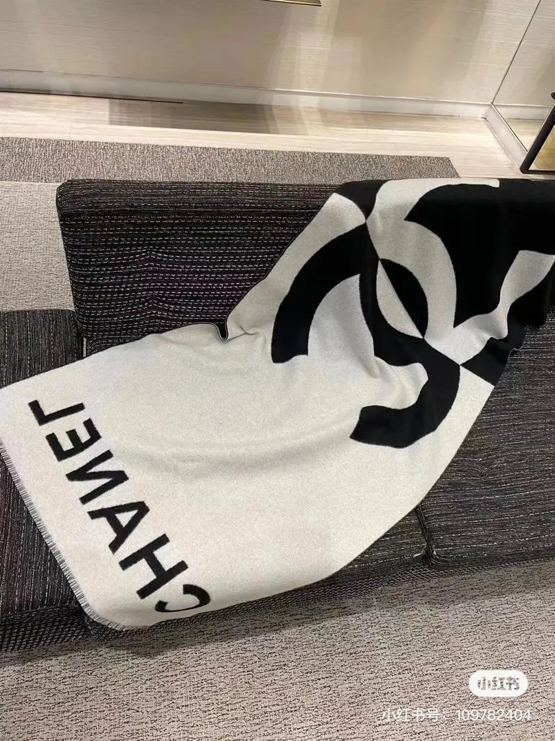 Kng2503 Chanel 160🤴🏾 21$ gallery