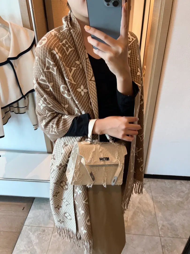 Kng2504  LV  150🤴🏾  20$ gallery