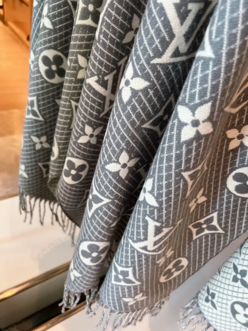 Kng2504  LV  150🤴🏾  20$ gallery