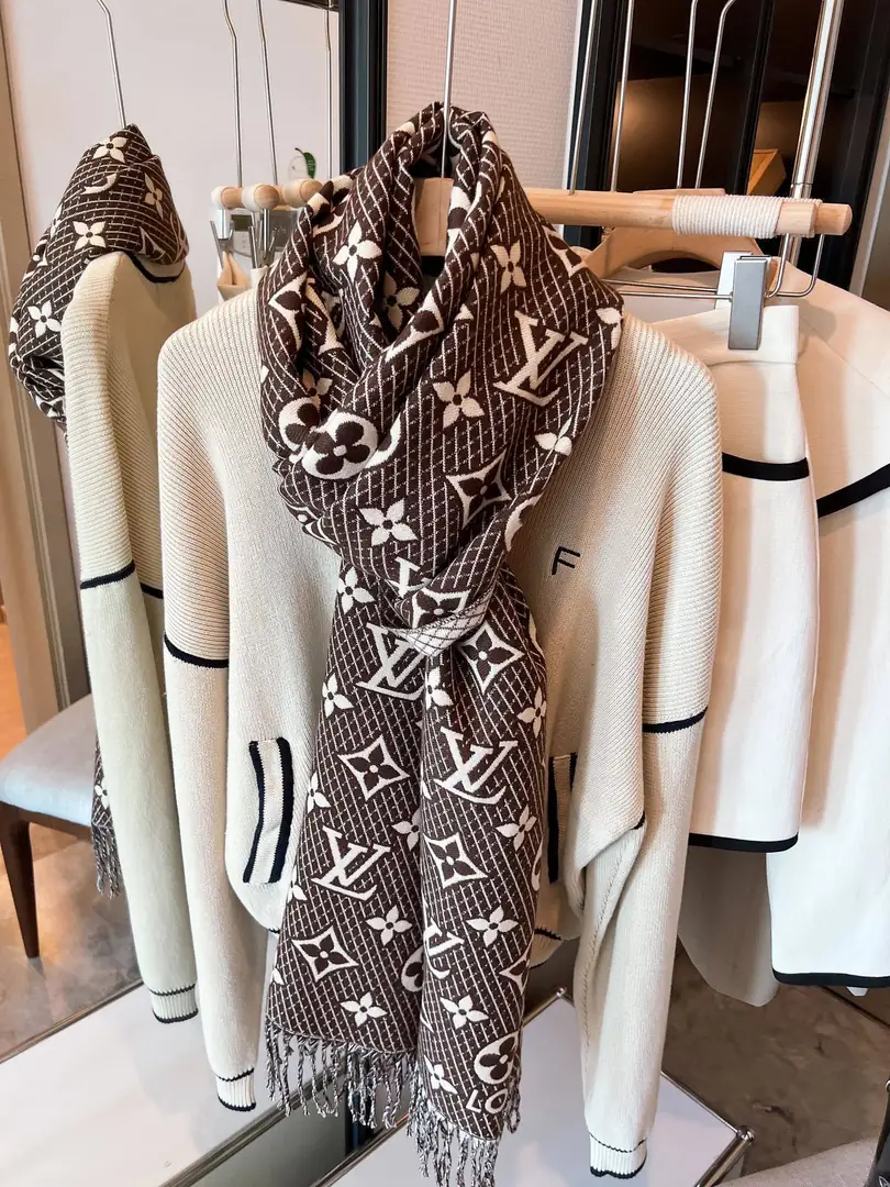 Kng2504  LV  150🤴🏾  20$ gallery