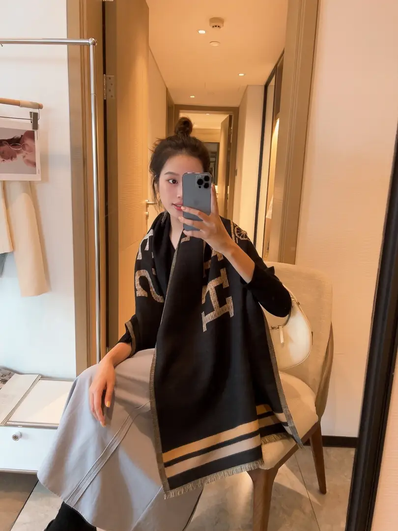 Kng2513  Hermes 5A+ 160🤴🏾 21$ gallery