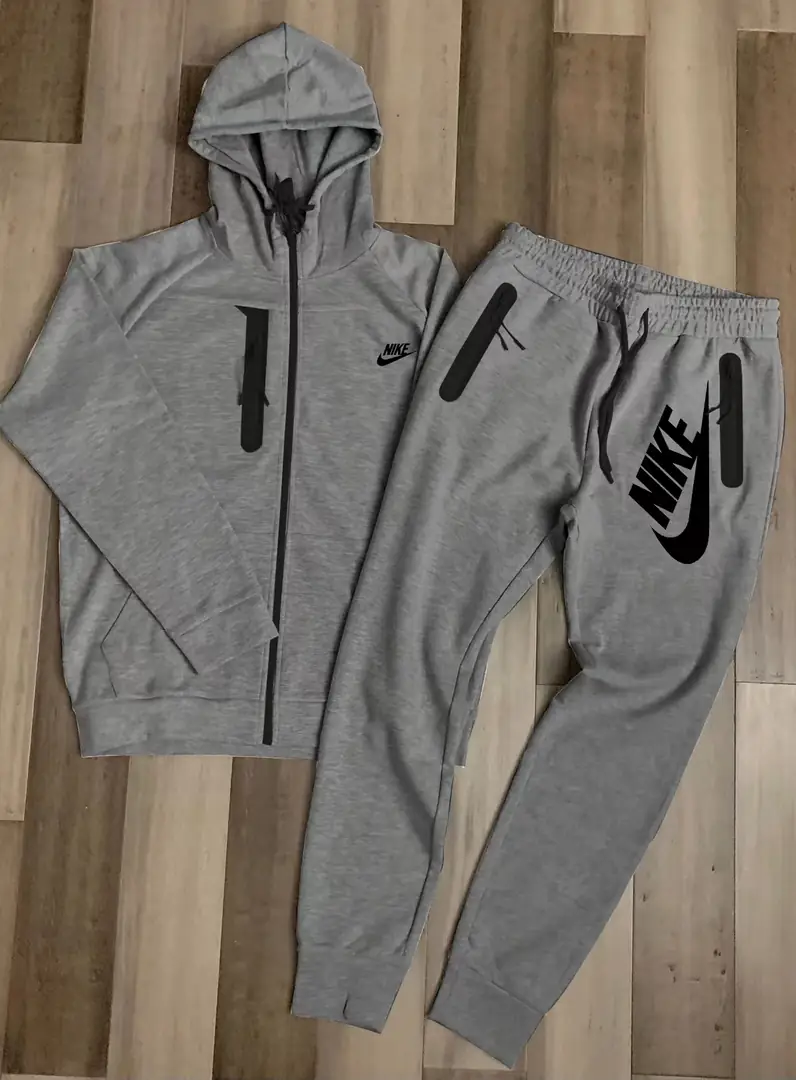 Kng2525 NIKE 280🤴🏾 38.99$ gallery