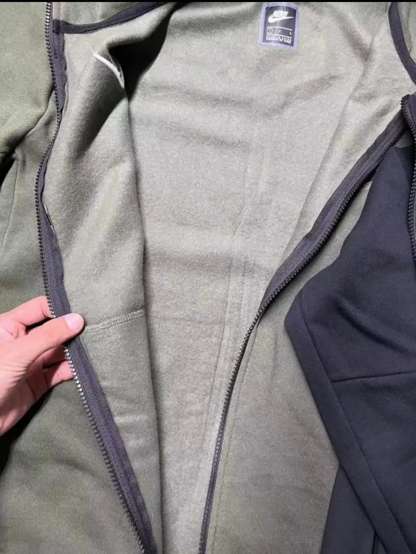 Kng2529  NIKE  36.5$  266 gallery