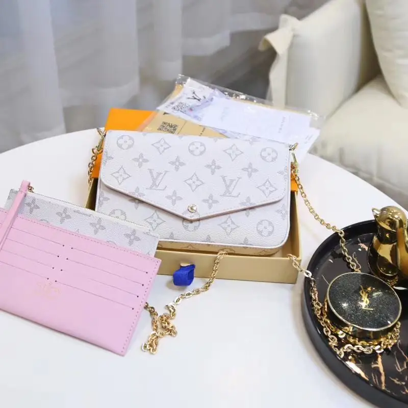 Kng253  LV 38$ 290 gallery