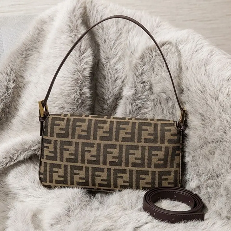 Kng2539 FENDI 49.99$  370 gallery