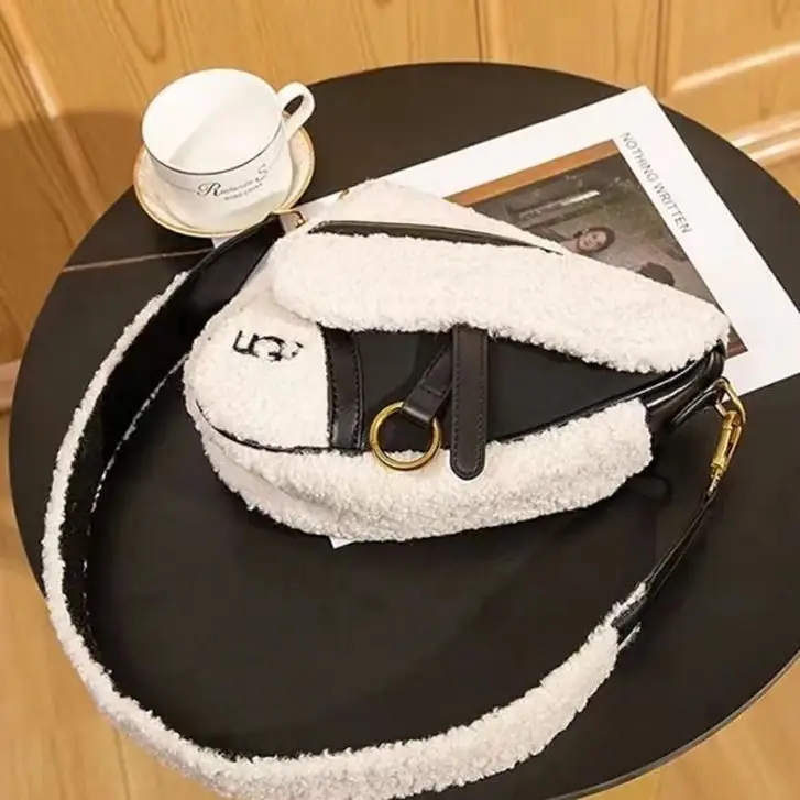 Kng2551 UGG 5A+  280 38$ gallery