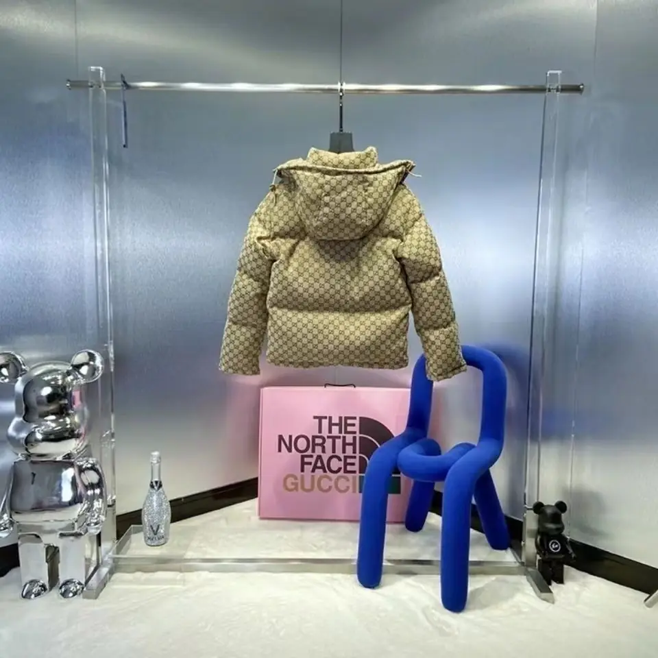 Kng2556 GUCCI  68$ 480 gallery