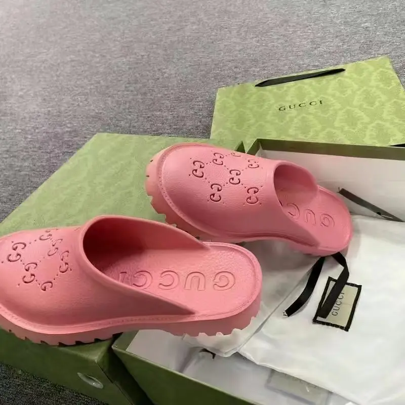 Kng3021 GUCCI 5A 280 38$ gallery