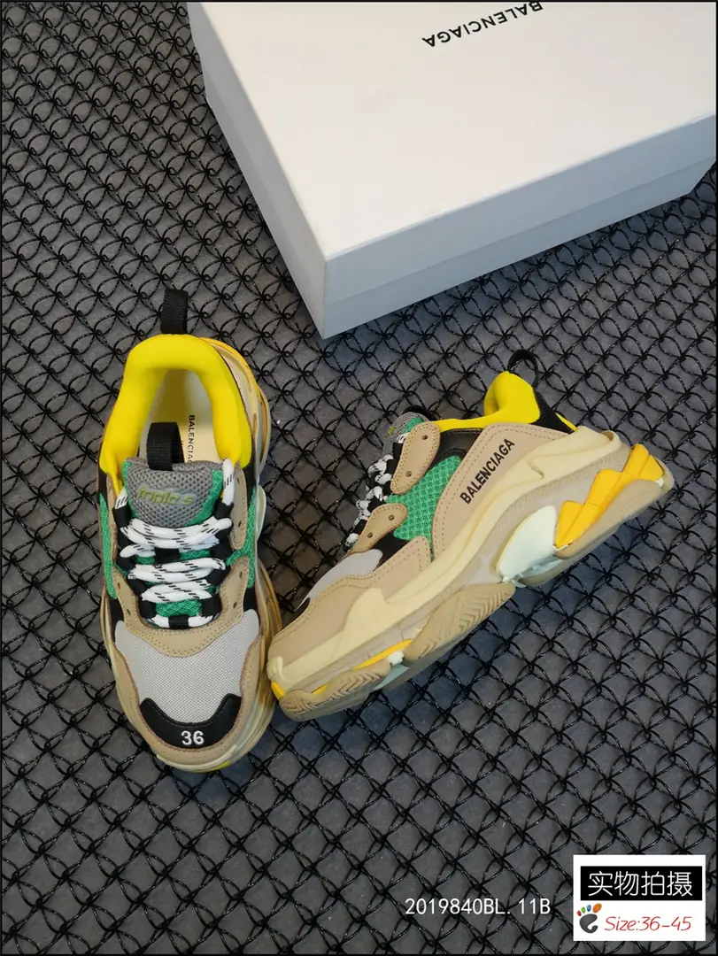 Kng326   Balenciaga  90$  665 gallery