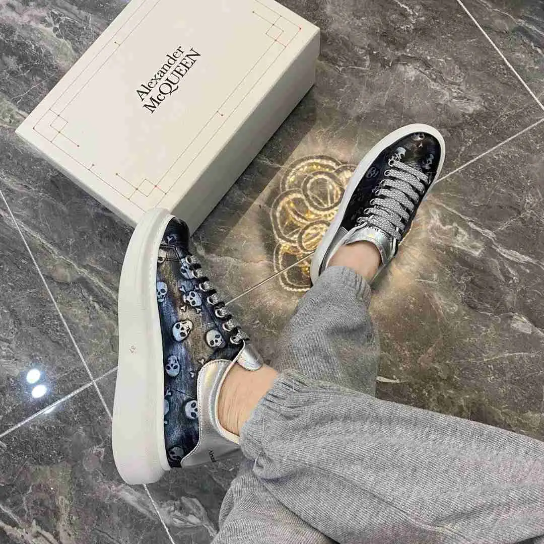 Kng334  Alexander McQueen 655🤴🏾 90$ gallery