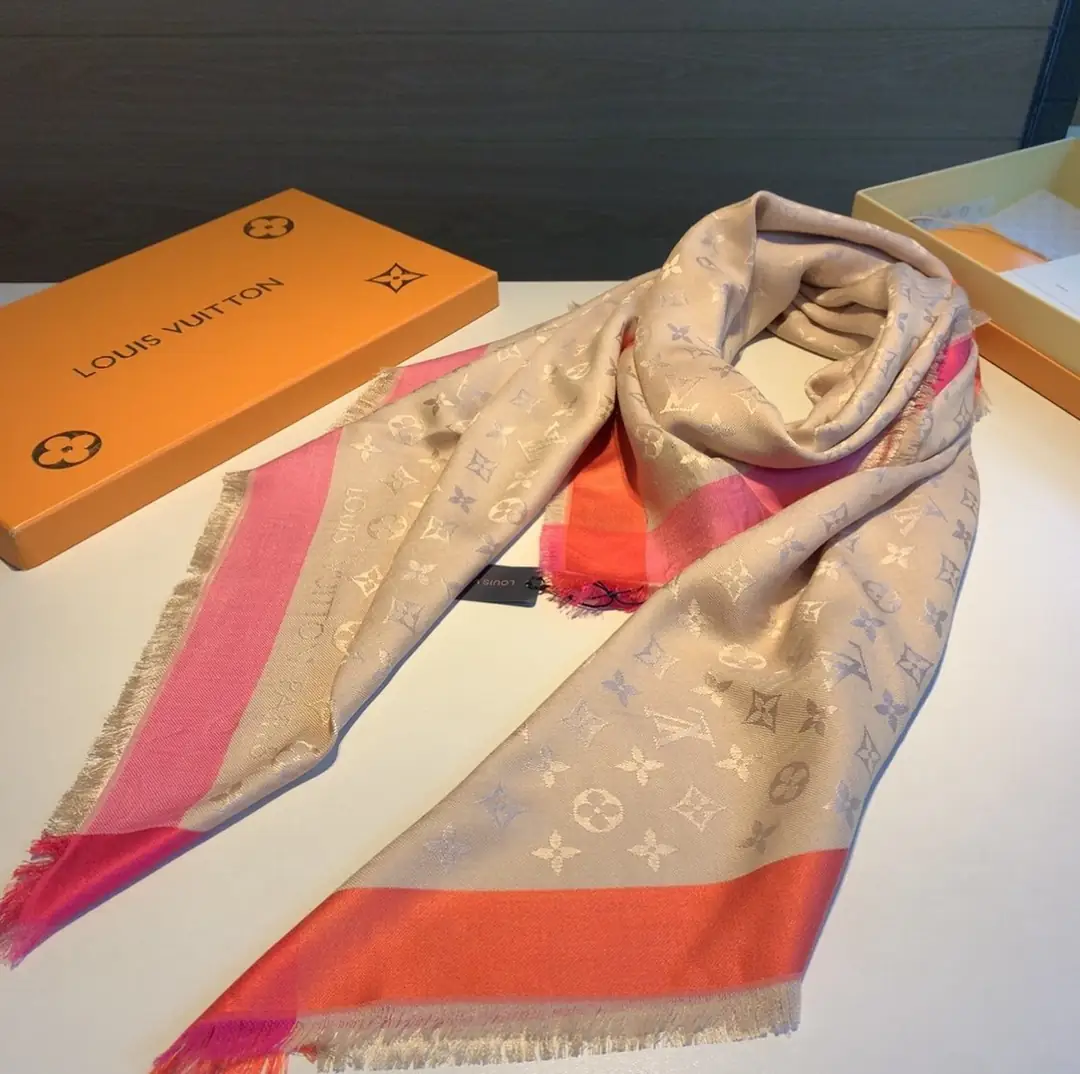 Kng341   LV 27.11$ gallery