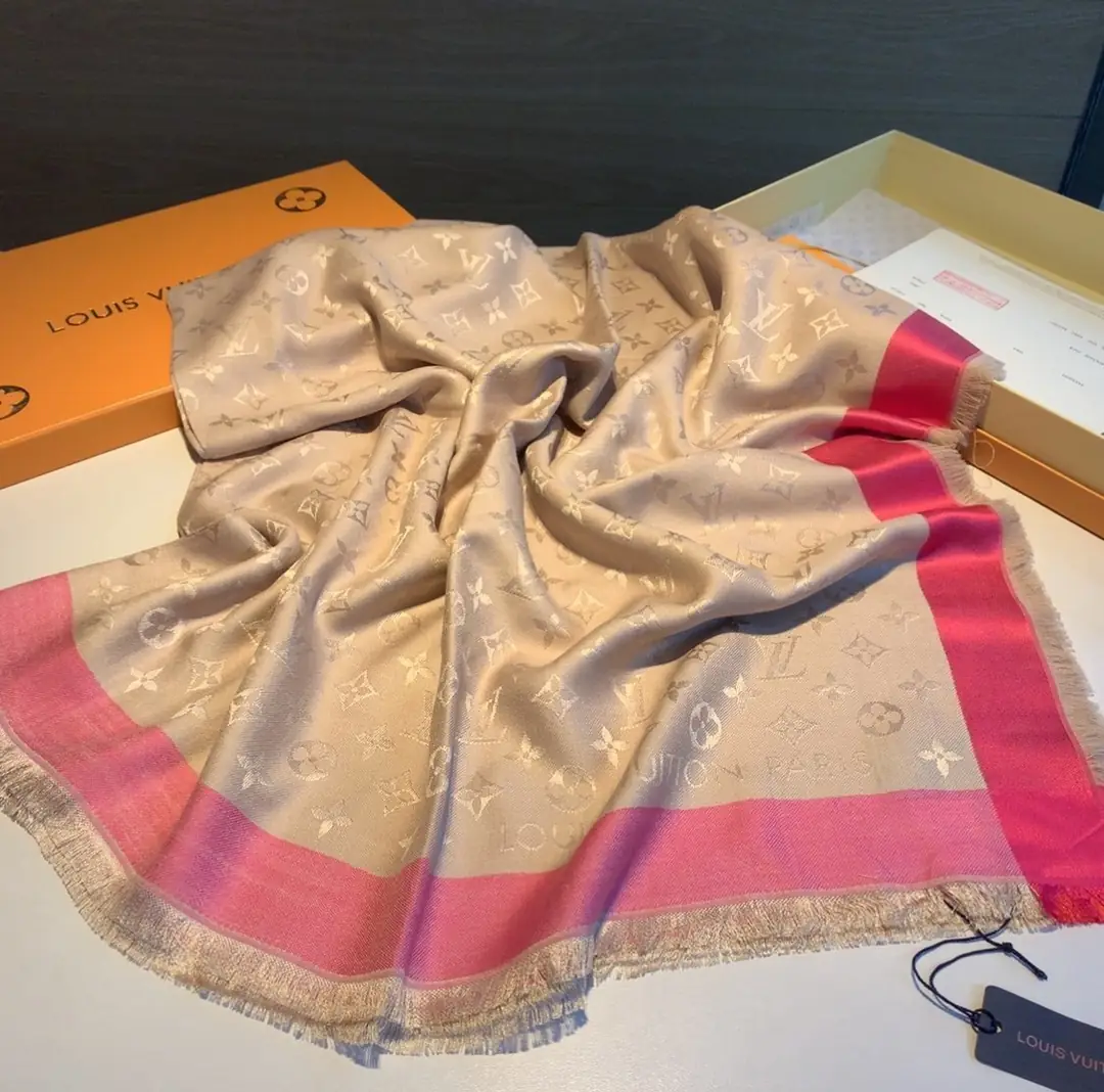 Kng341   LV 27.11$ gallery