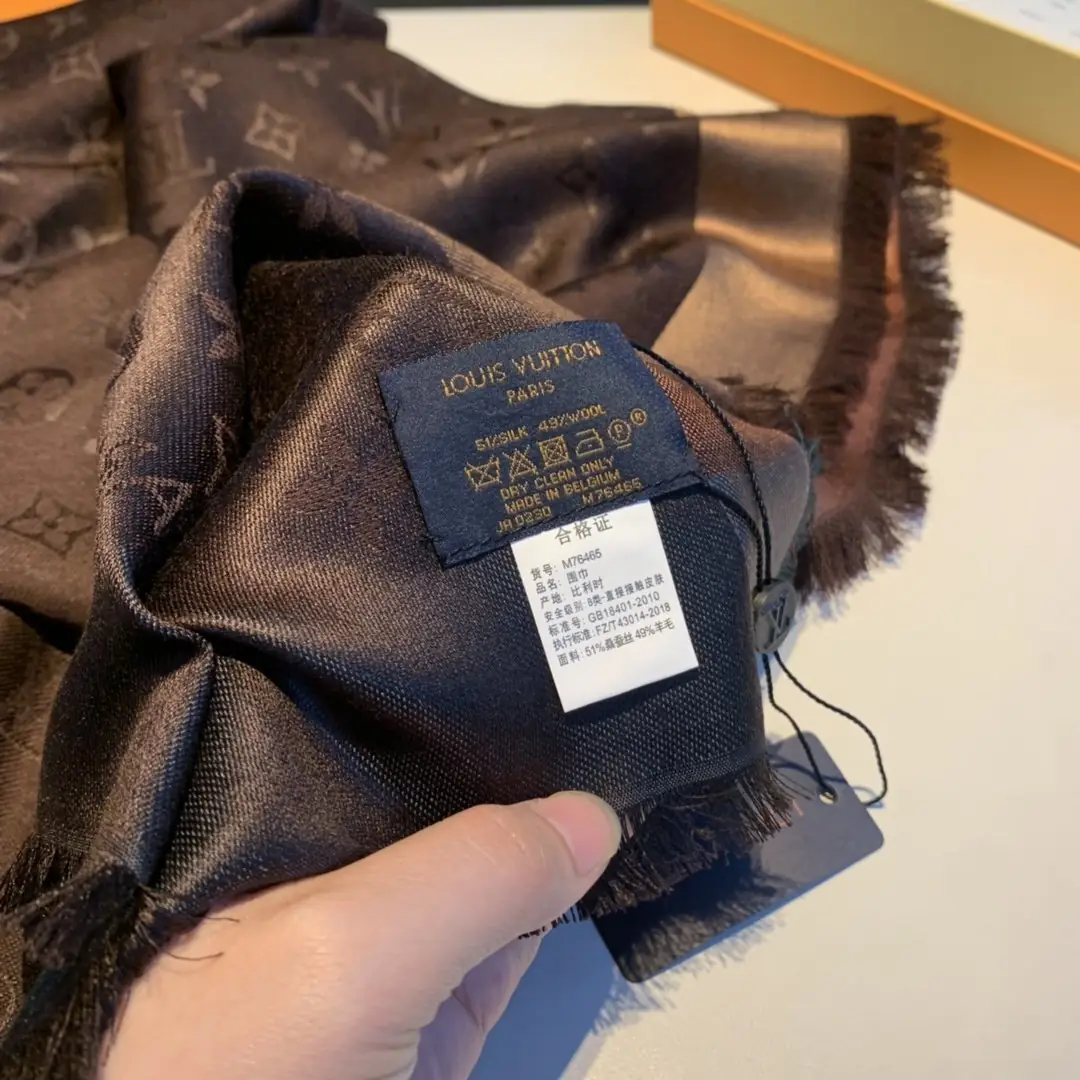 Kng341   LV 27.11$ gallery