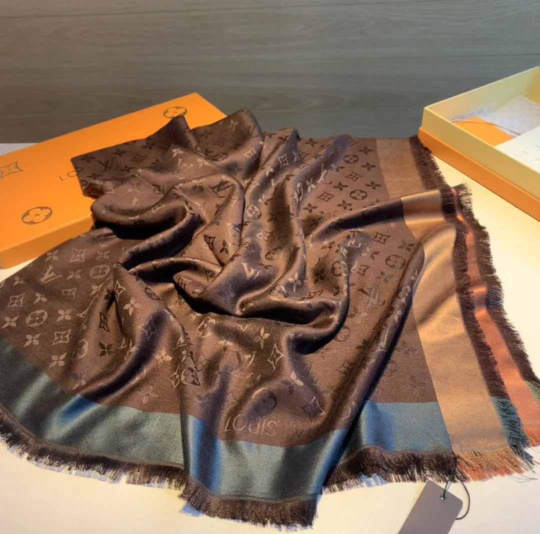 Kng341   LV 27.11$ gallery