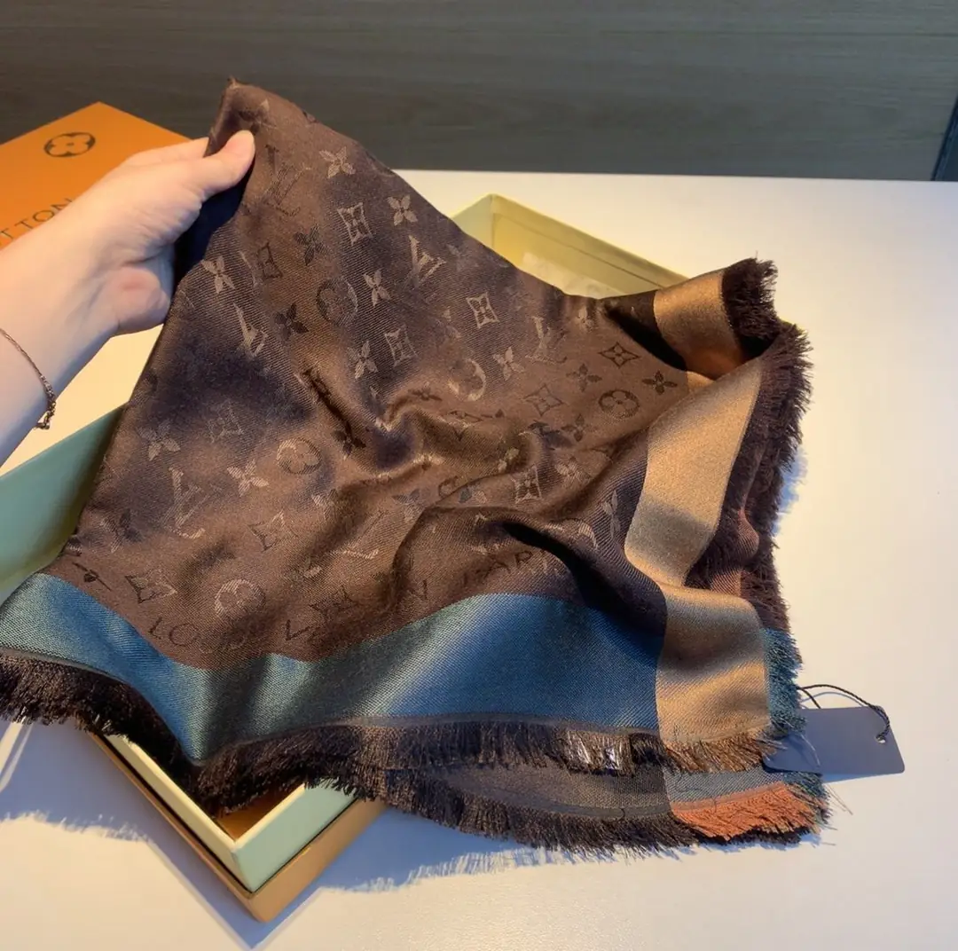 Kng341   LV 27.11$ gallery