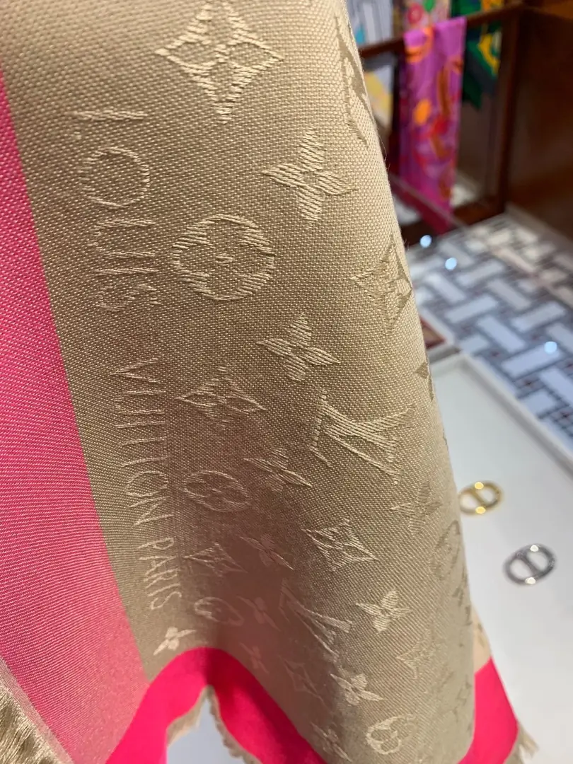 Kng341   LV 27.11$ gallery