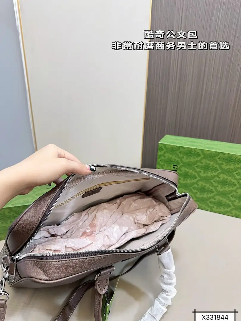 Kng4001 GUCCI  95$ gallery