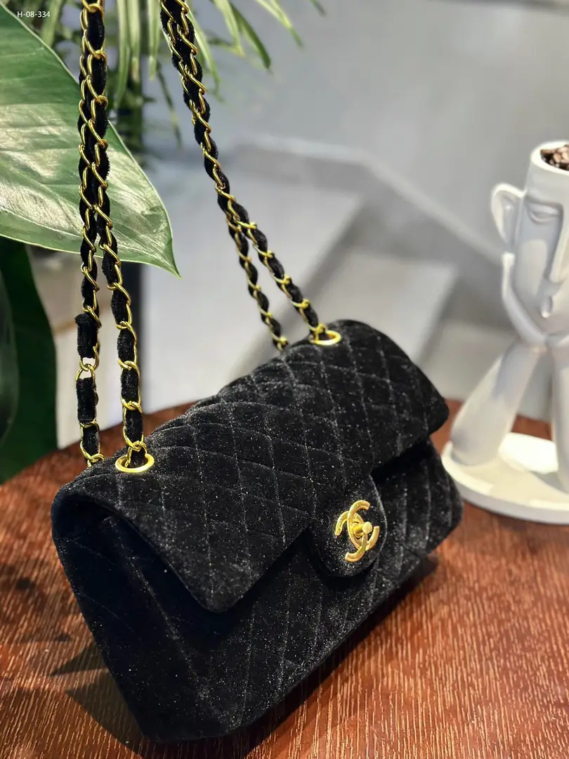 Kng4006  Chanel  65$ gallery