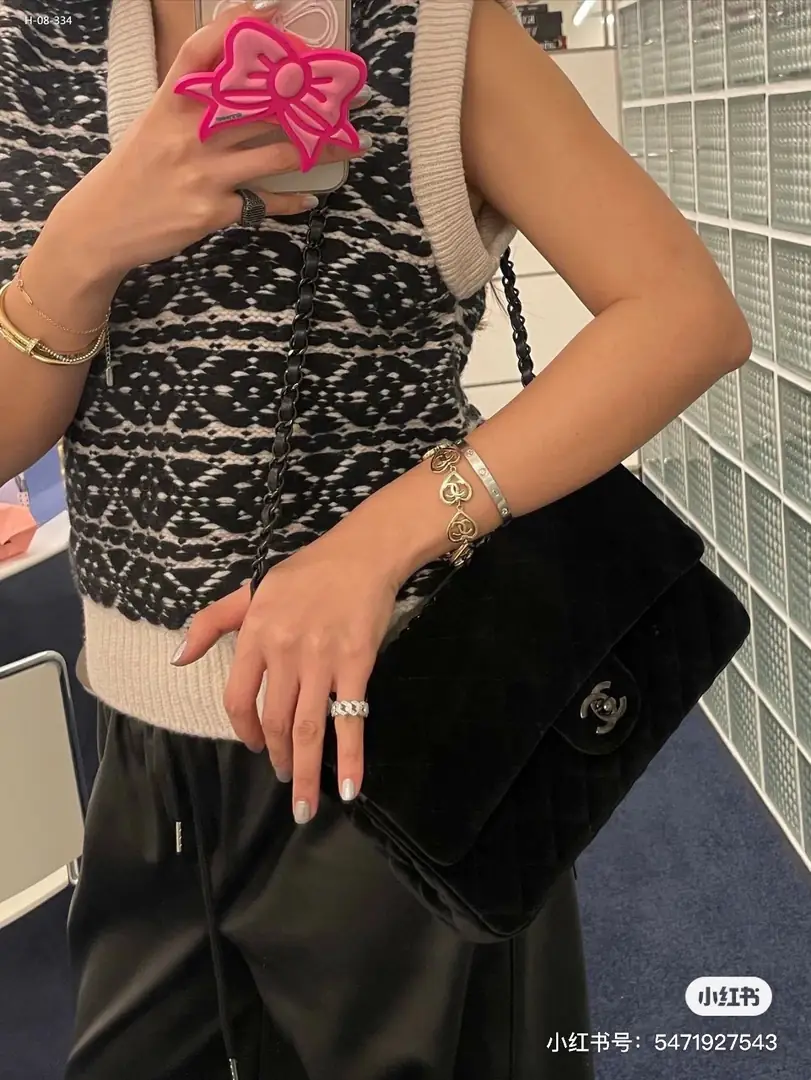 Kng4006  Chanel  65$ gallery