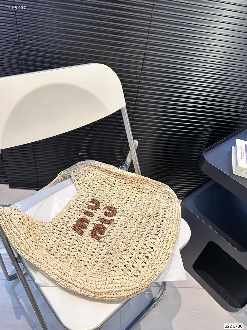 Kng4008  MIUMIU 59$ gallery