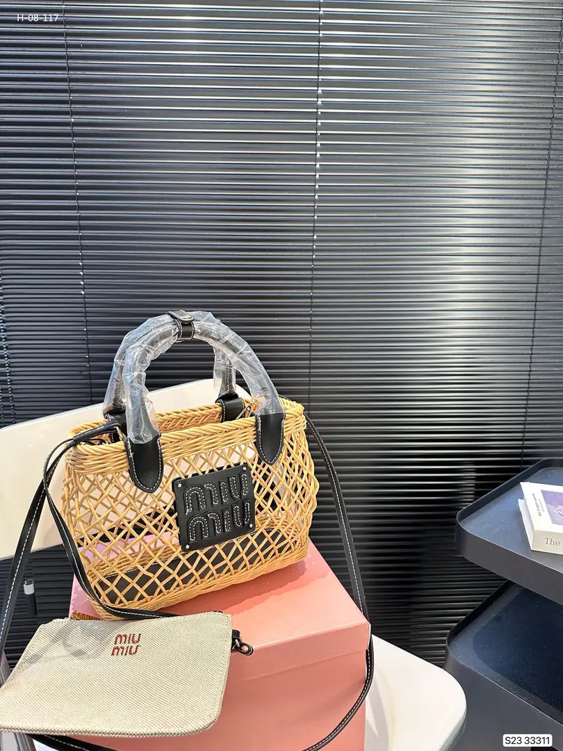 Kng4009 MIUMIU   59.99$ gallery