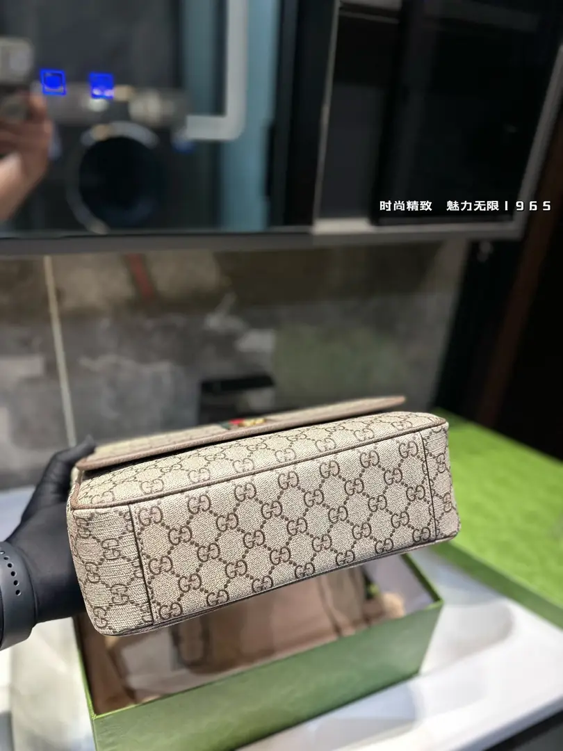 Kng4014   GUCCI  75$ gallery