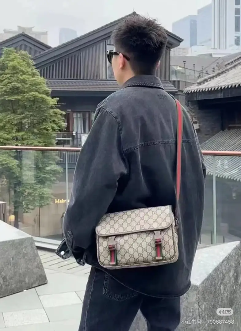 Kng4015  GUCCI  78$ gallery