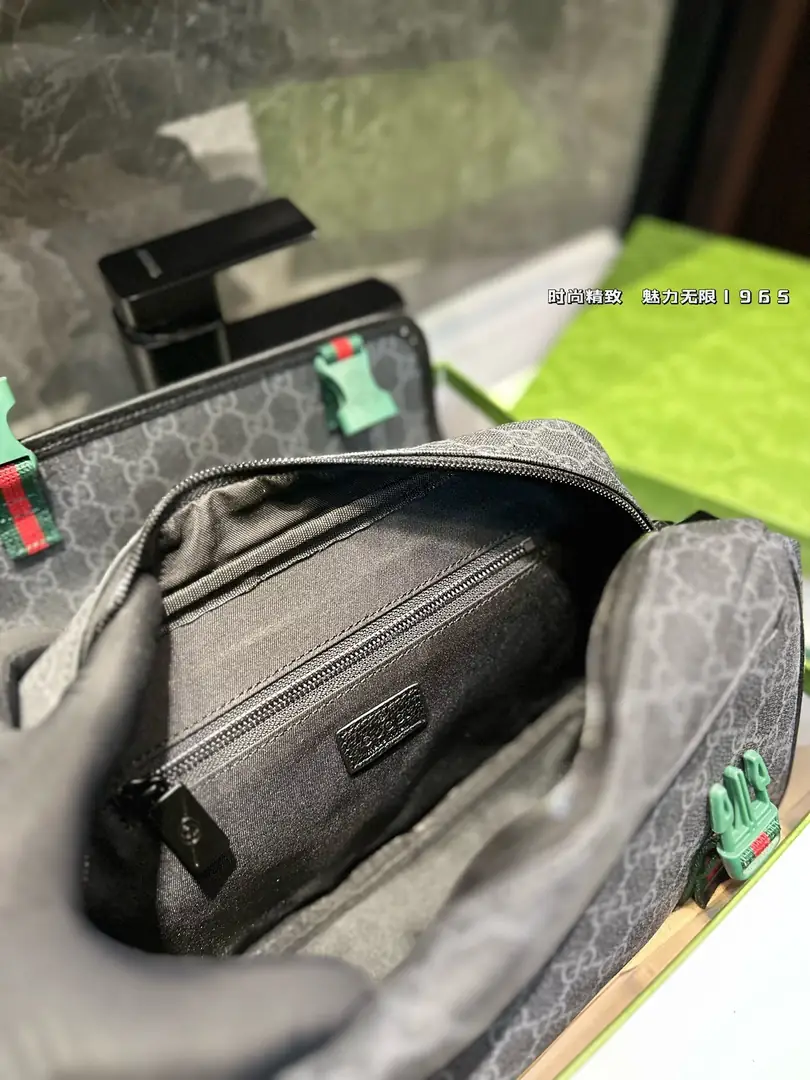 Kng4015  GUCCI  78$ gallery