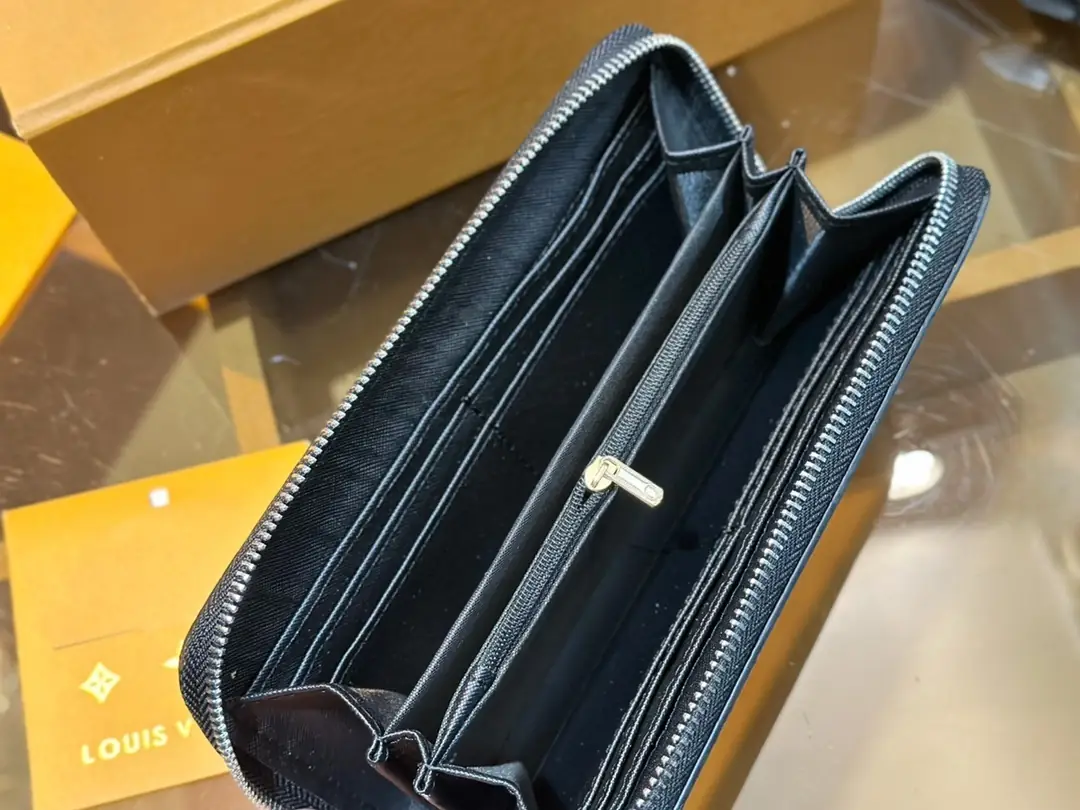 Kng4025  LV 89$ gallery