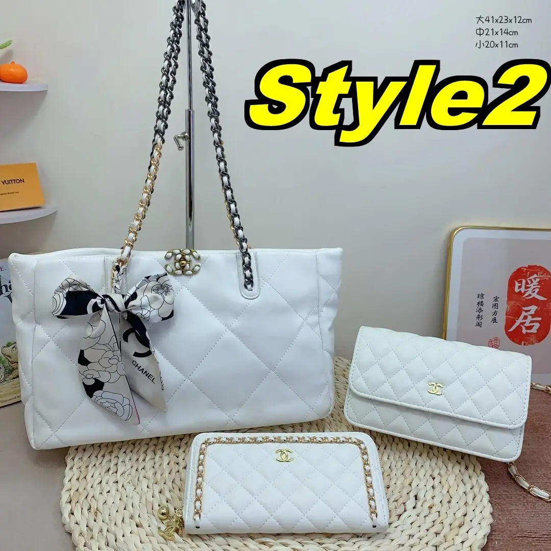 Kng4030 Chanel  85$ gallery