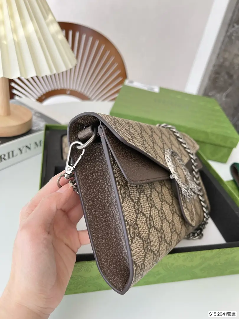 Kng4032 Gucci  65$ gallery