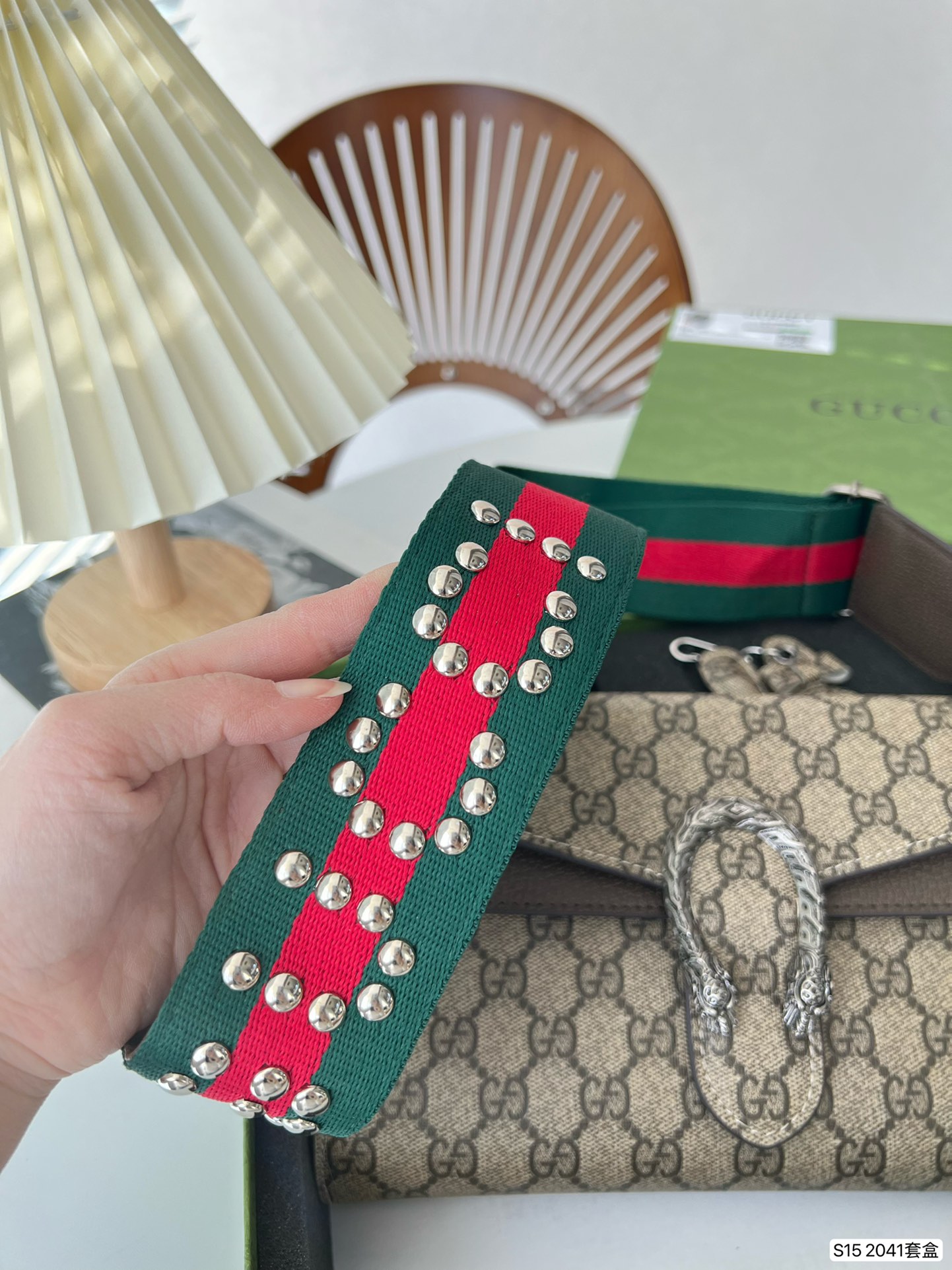 Kng4032 Gucci  65$ gallery